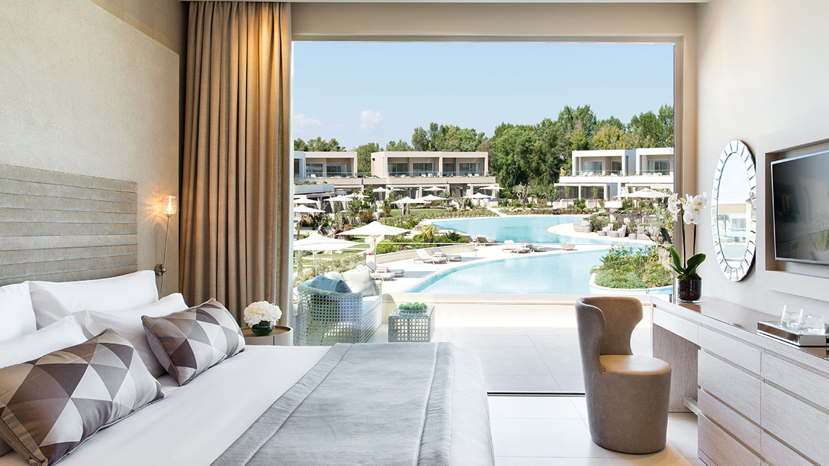 One Bedroom Suite Grand Balcony Pool View